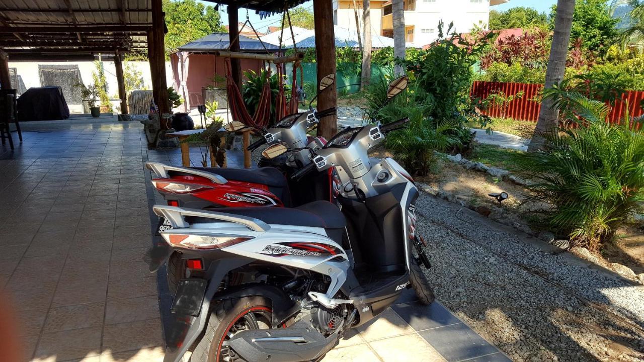 Sabandy House B&B Padang Mat Sirat Екстер'єр фото