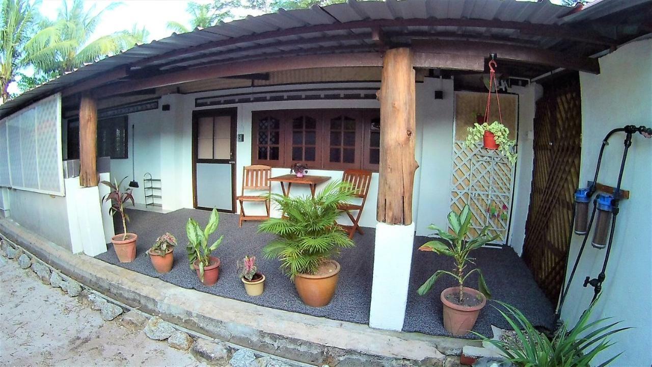 Sabandy House B&B Padang Mat Sirat Екстер'єр фото