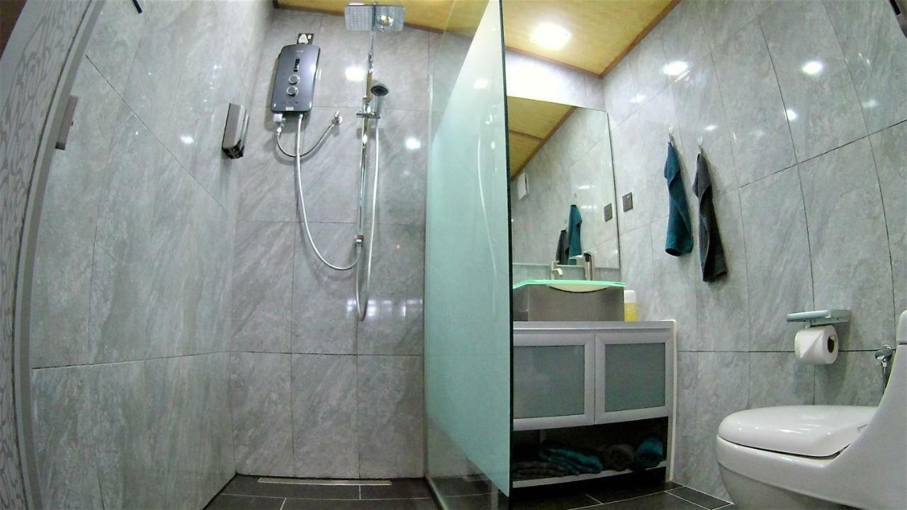 Sabandy House B&B Padang Mat Sirat Екстер'єр фото
