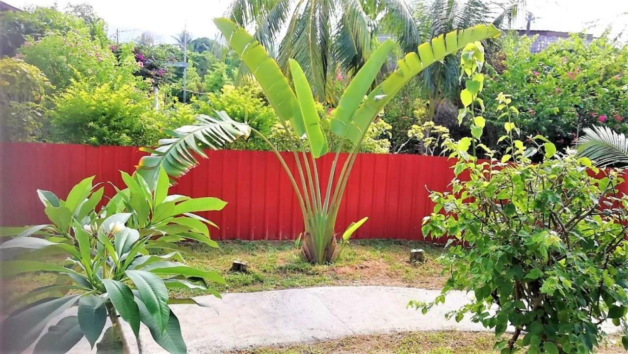 Sabandy House B&B Padang Mat Sirat Екстер'єр фото